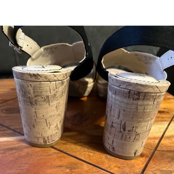 LifeStride Women's Lara Black Canvas Cross Strap Cork Wedge Heel Sandals 8W NWB - Picture 10 of 15